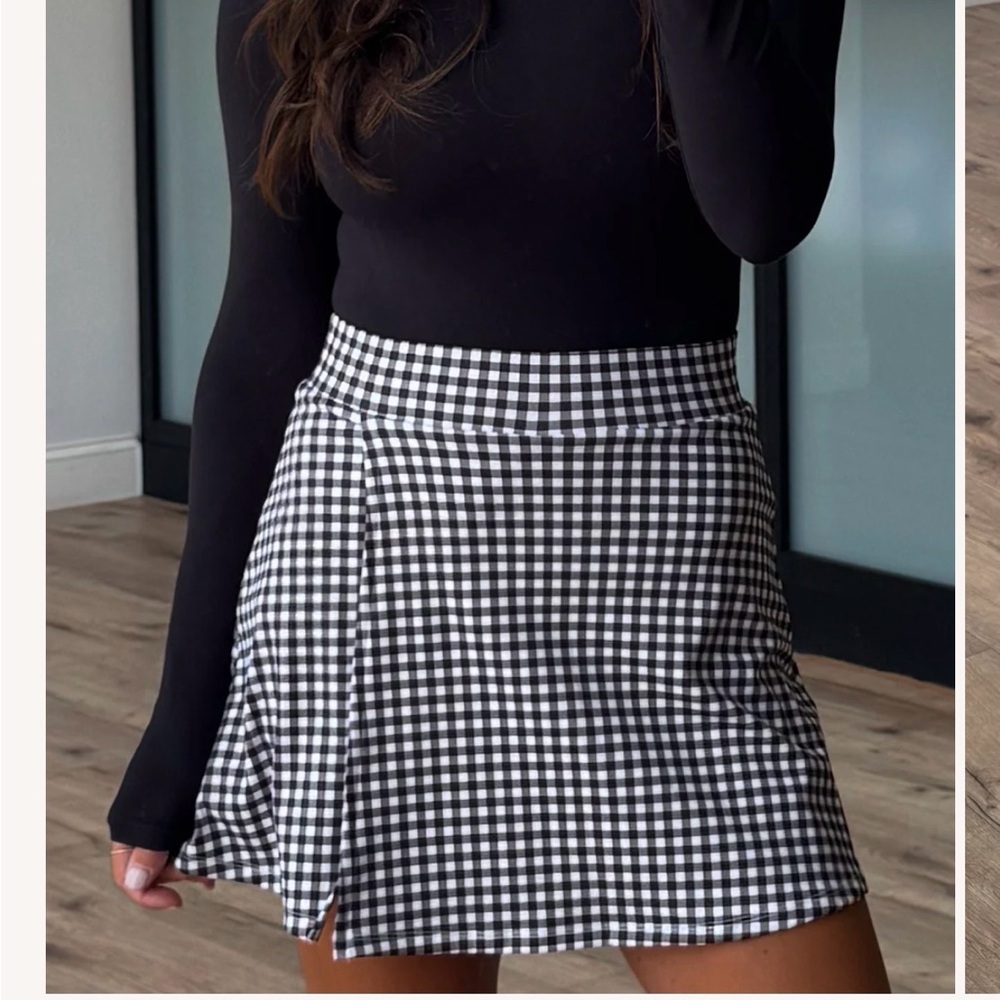 NWOT Black Gingham Active Skort from Shop Talulah